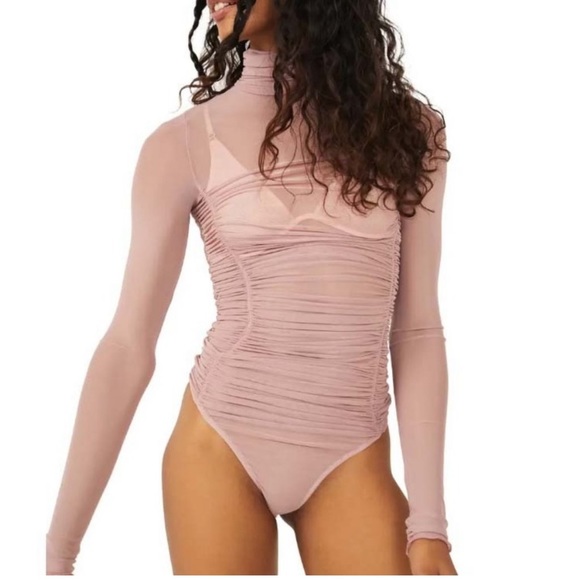 NWOT Free People Under It All Ruched Mesh Turtleneck Bodysuit in Blush size S - Picture 1 of 5